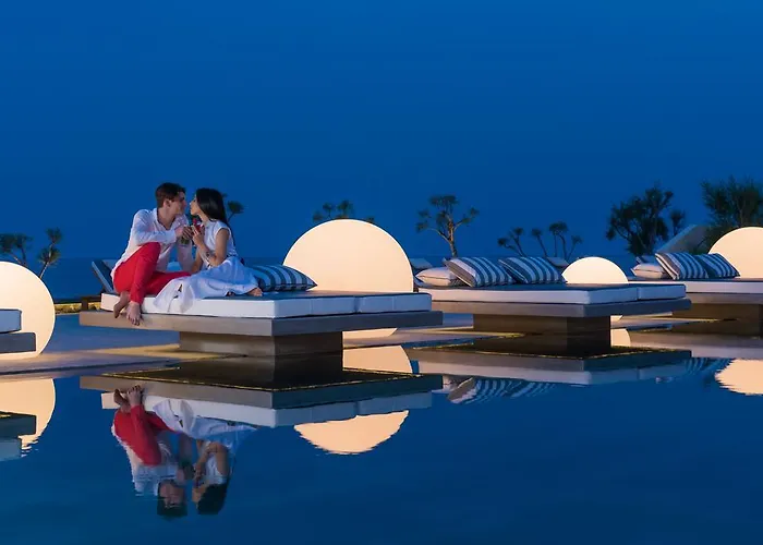 Mediterranean Palace 모노리토스