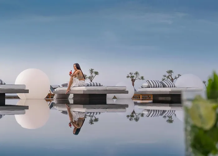 Mediterranean Palace 호텔 모노리토스