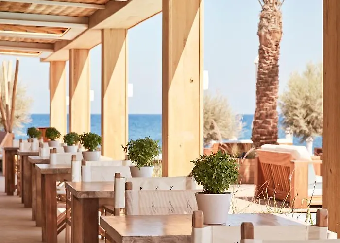 Mediterranean Palace 호텔 4*