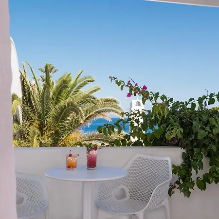 Hotel Mediterranean Palace 4*