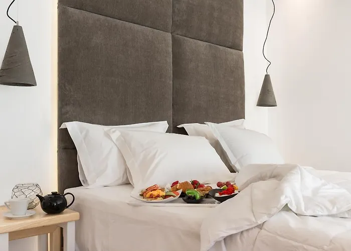 Hotel Mediterranean Palace 4*