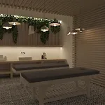Mediterranean Palace 4*