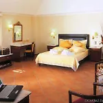 Mediterranean Palace 4*