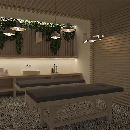 Mediterranean Palace 4*