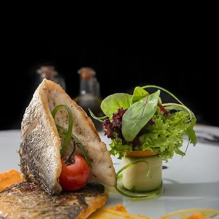 ホテル Mediterranean Palace 4*