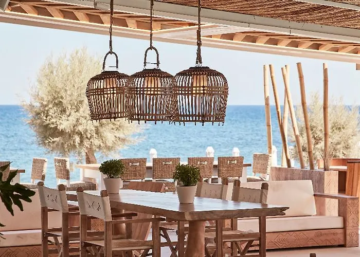 Mediterranean Palace 4* Monolithos (Santorini)